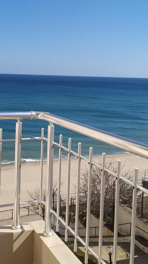 Sunny Apartment 21,ابزور المظهر الخارجي الصورة