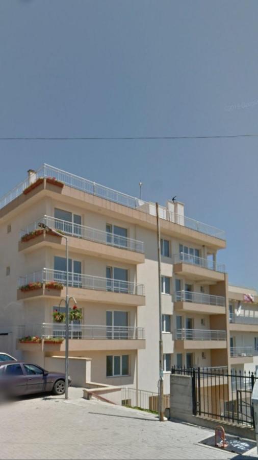 Sunny Apartment 21,ابزور المظهر الخارجي الصورة